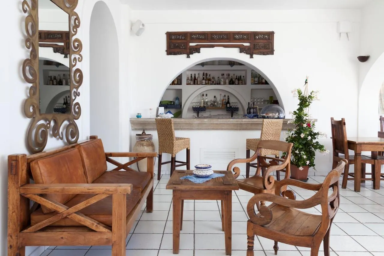 Quartara Boutique Hotel Panarea 4*,